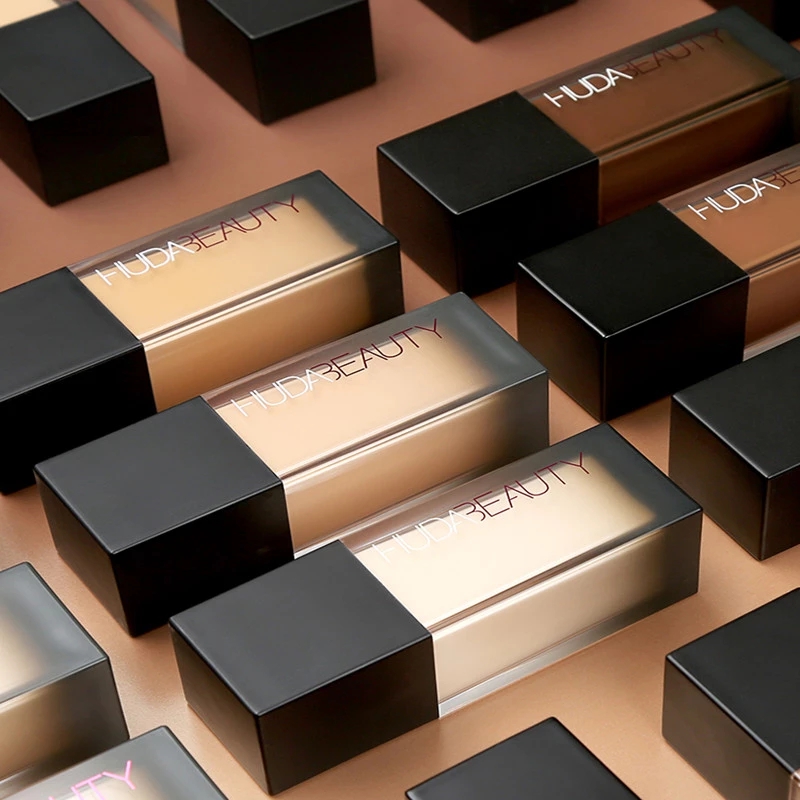 Beauty Huda Makeup - NUDE Flawless Жидкая основа Матовый консилер