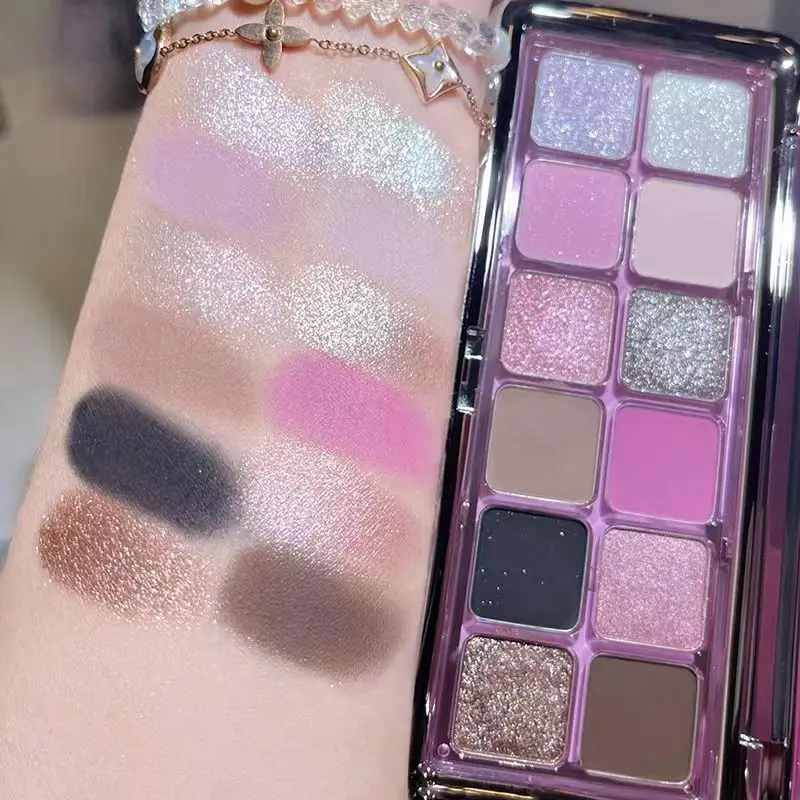 12-цветная пластина для теней  – обзор и цена Beauty Huda Makeup