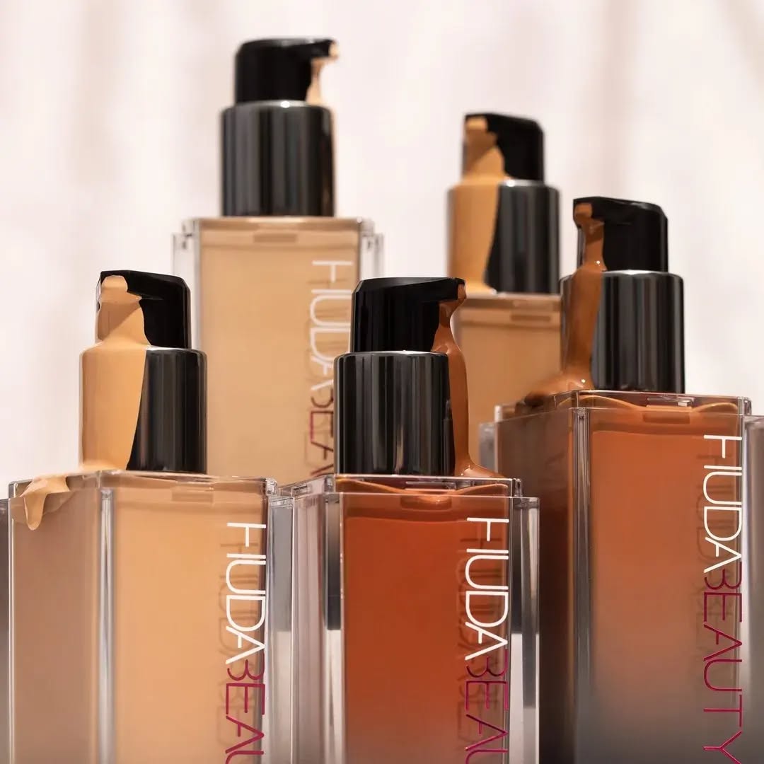 Матовая тональная основа Fauxf – обзор и цена Beauty Huda Makeup
